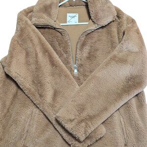 Abercrombie and Fitch fuzzy 3/4th zip
